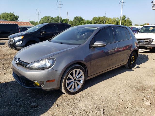 2013 Volkswagen Golf 