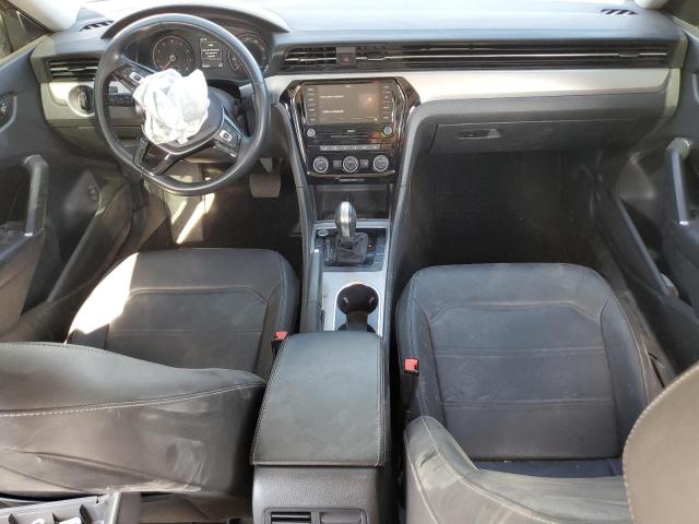 1VWWA7A3XLC011371 Volkswagen Passat SE 8