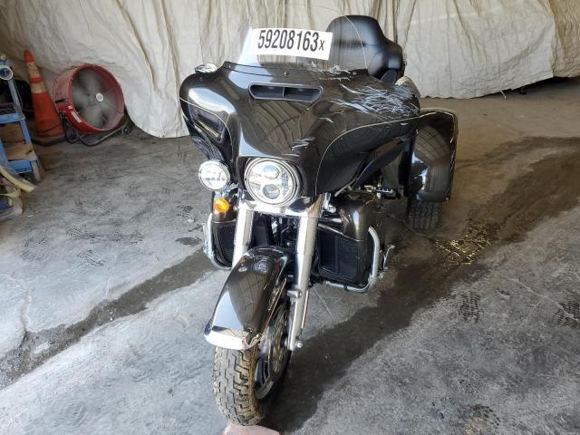 2020 HARLEY-DAVIDSON FLHTCUTG 1HD1MAF10LB850622