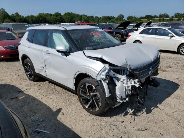 JA4J4UA8XPZ039389 Mitsubishi Outlander Se