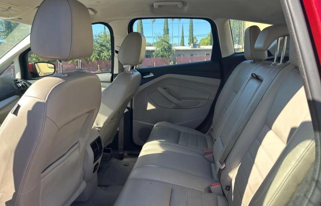 1FADP5CU7FL101557 Ford C-max Premium Sel