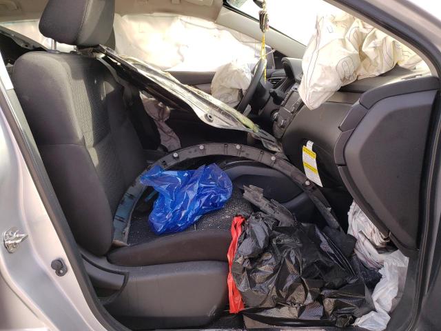 JN1BJ1AV1NW581571 Nissan Rogue Sport S