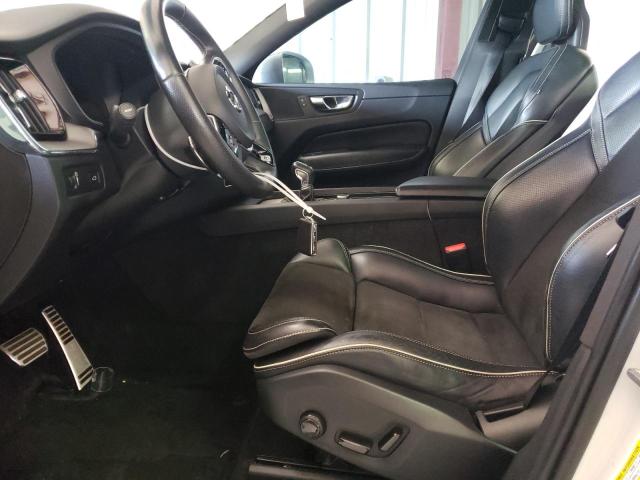 2018 VOLVO XC60 T6 R- YV4A22RM1J1036921