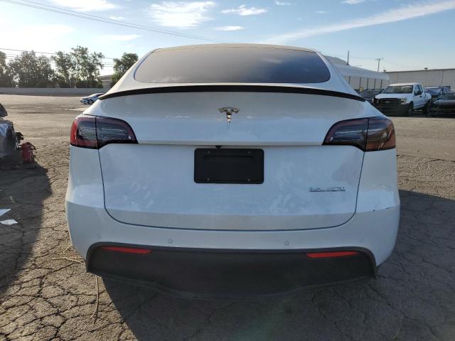 7SAYGDEF8NF410558 Tesla Model Y
