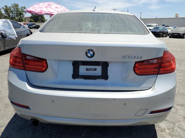 WBA3B1C53FK136895 BMW 320 I