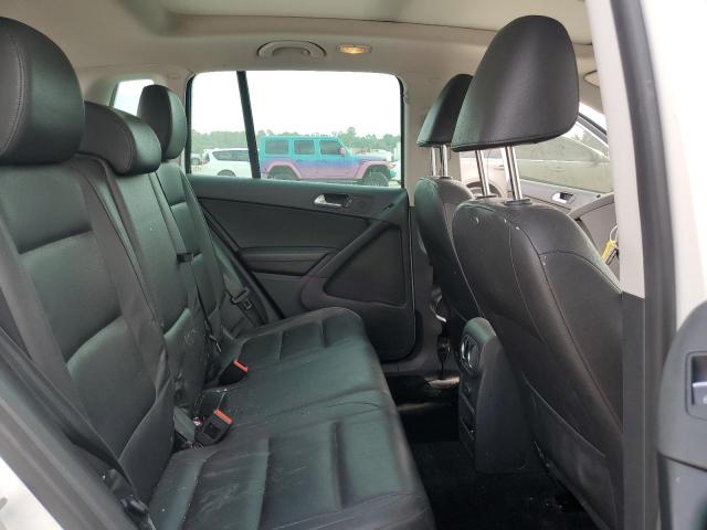 2017 VOLKSWAGEN TIGUAN WOL - WVGRV7AX3HK029839