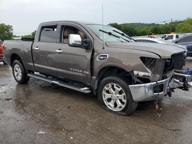  NISSAN TITAN 2016 Вугільний