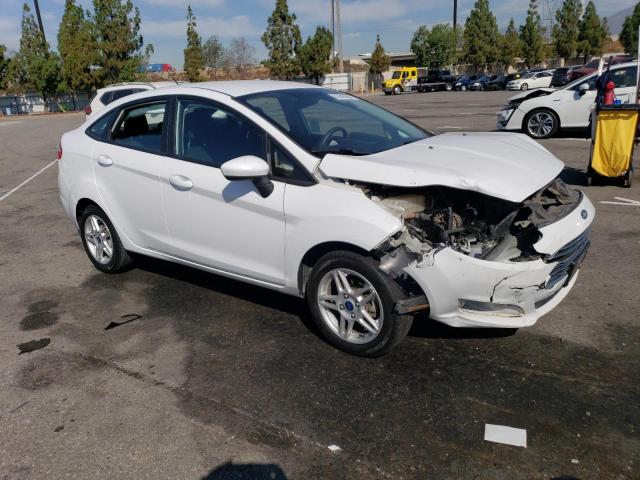 3FADP4BJ3JM118798 Ford FIESTA SE