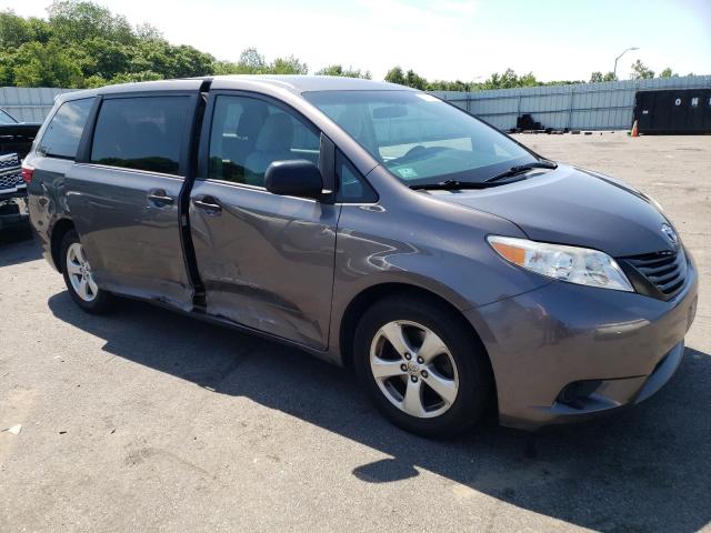 5TDZK3DC9FS639989 Toyota SIENNA