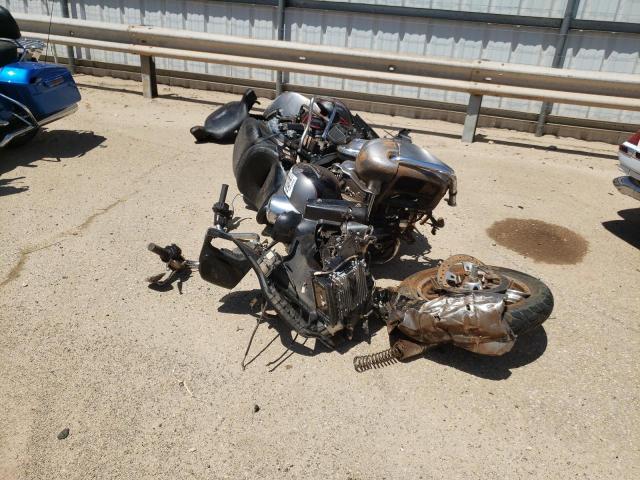 2016 HARLEY-DAVIDSON FLTRU 1HD1KGL14GB605552