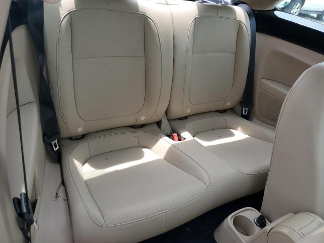 2018 VOLKSWAGEN BEETLE SE - 3VWJD7AT4JM700948