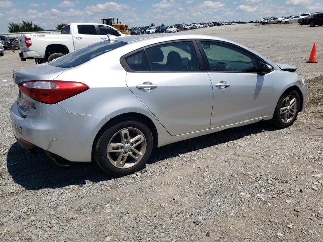 KNAFX4A62E5105887 KIA FORTE LX