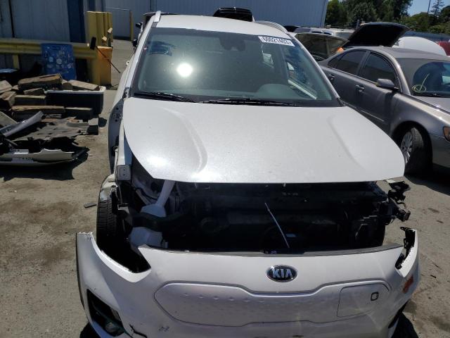 KNDCC3LGXK5019109 KIA NIRO EX