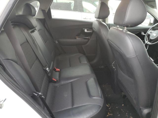 KNDCC3LC7H5092752 KIA NIRO EX