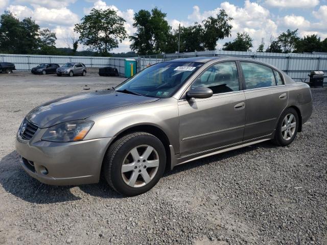 2002 Nissan Altima Base