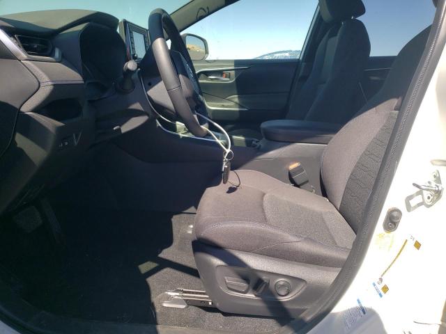 JTM16RFV1ND069533 Toyota RAV4 SE