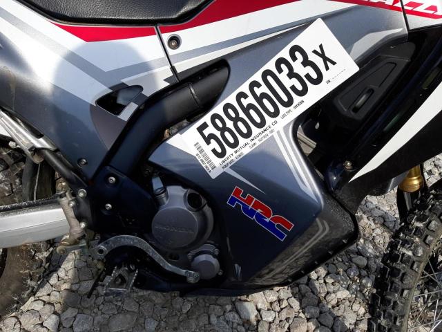 2018 HONDA CB300F MLHMD4419J5100826
