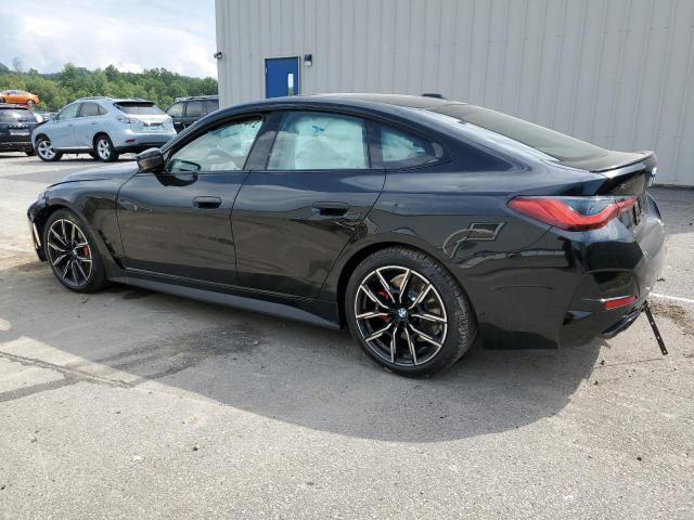 WBA13AW04RFP92198 BMW 4 Series M440xi 2