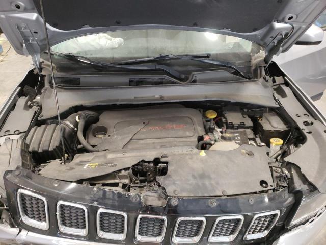 3C4NJCBB6JT227216 Jeep Compass Latitude