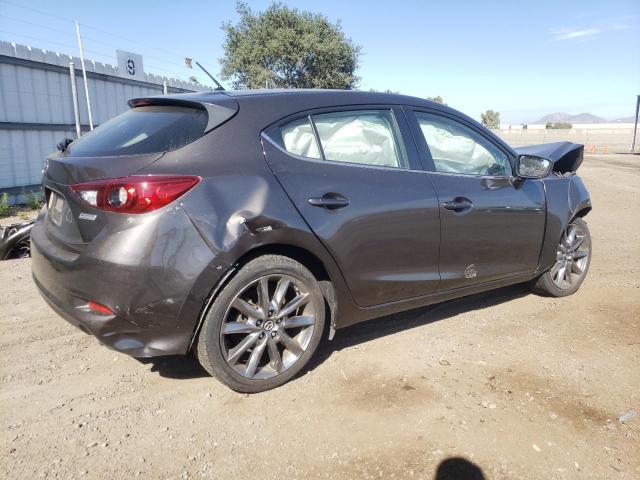 3MZBN1L38JM182077 Mazda 3 TOURING