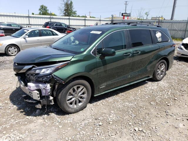 2021 Toyota Sienna LE