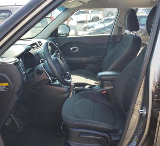 KNDJN2A22F7140374 KIA Soul