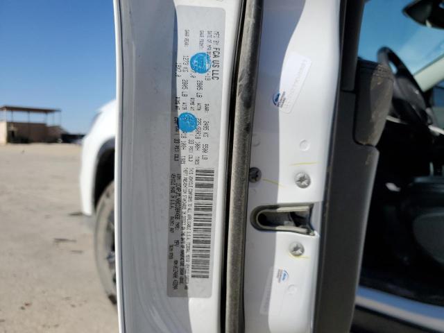 1C4PJMLN8KD384468 Jeep Cherokee Latitude Plus