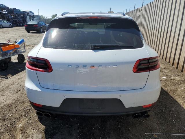 VIN WP1AA2A54JLB23595 2018 Porsche Macan no.6