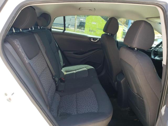 2017 HYUNDAI IONIQ BLUE - KMHC65LC7HU051963