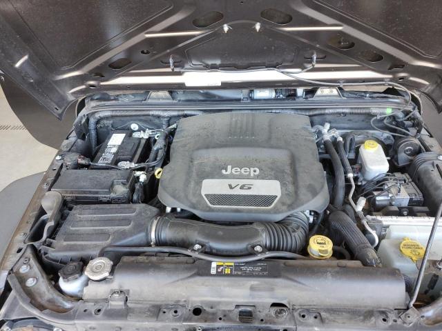 1C4BJWDG9HL557435 Jeep Wrangler Unlimited Sport
