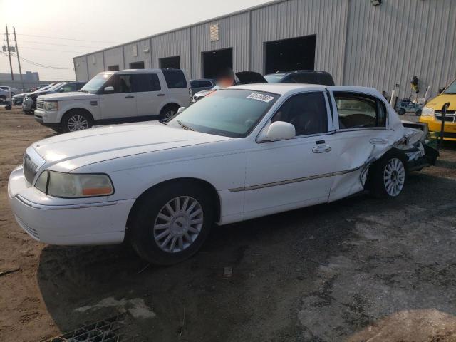 2005 Lincoln Town Car Signature