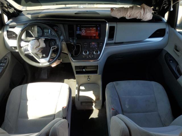 5TDZK3DC5FS558021 Toyota SIENNA