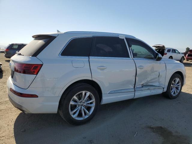 VIN WA1AHAF76KD024249 2019 Audi Q7, Premium no.3