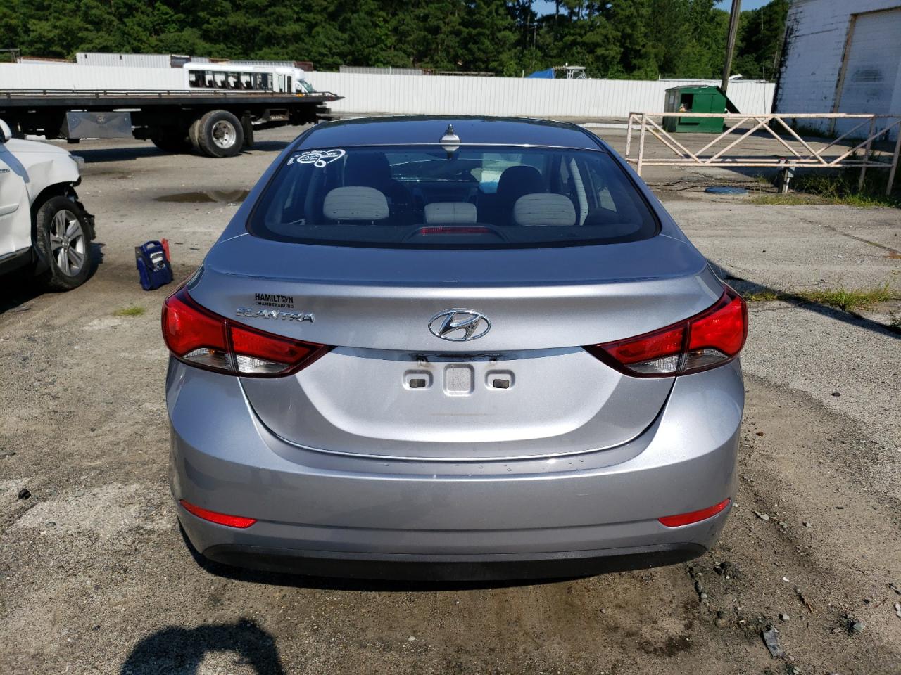 5NPDH4AE5GH694323 2016 Hyundai Elantra Se