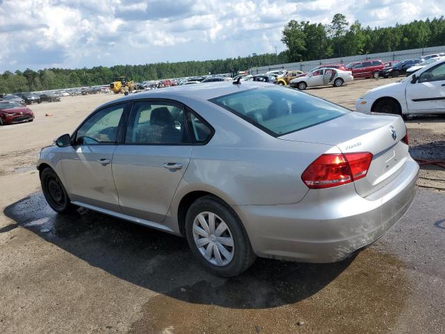 VOLKSWAGEN PASSAT S 2012 1
