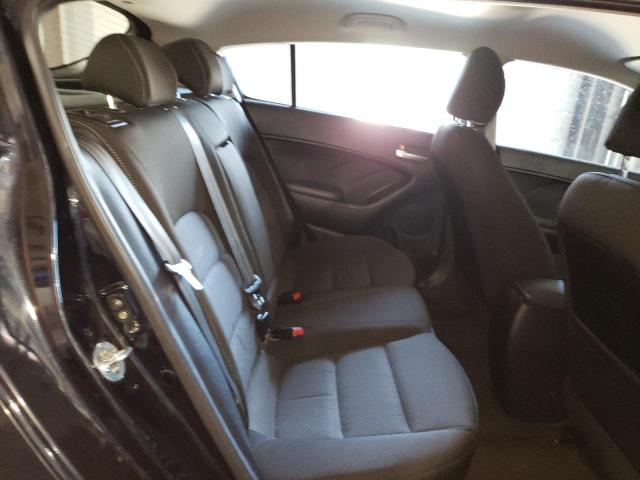 KNAFK5A84H5707085 KIA FORTE LX