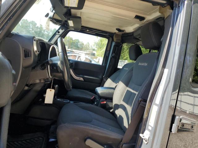 1C4BJWEG2HL582370 Jeep Wrangler Unlimited Sahara