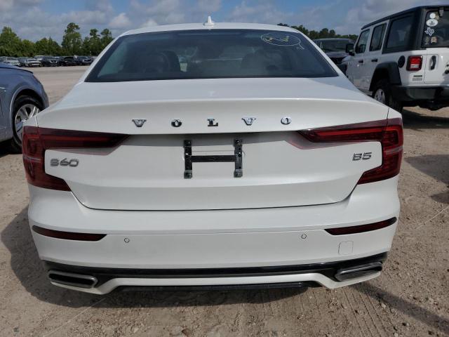 2022 VOLVO S60 B5 MOM 7JRL12FZ1NG161050