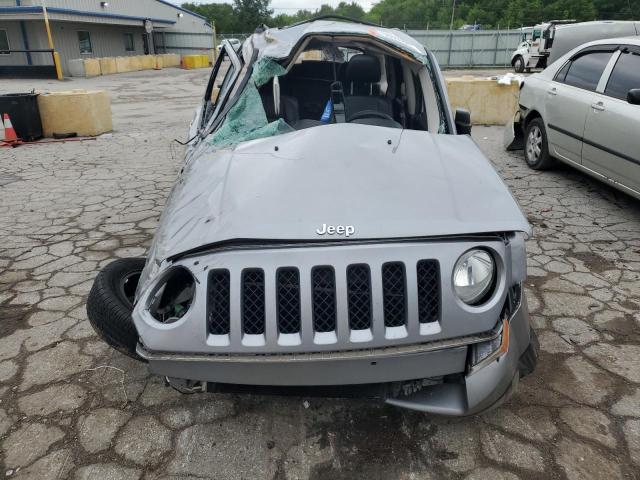 1C4NJPFA4GD677468 Jeep Patriot Latitude