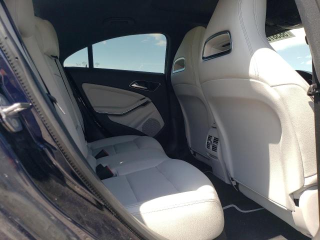WDDSJ4GB8JN637457 Mercedes-Benz CLA 250 4MATIC
