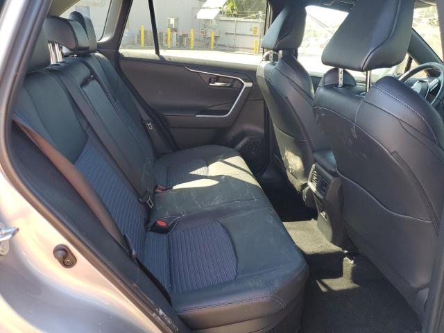 2T3E6RFV6MW027717 Toyota RAV4 XSE