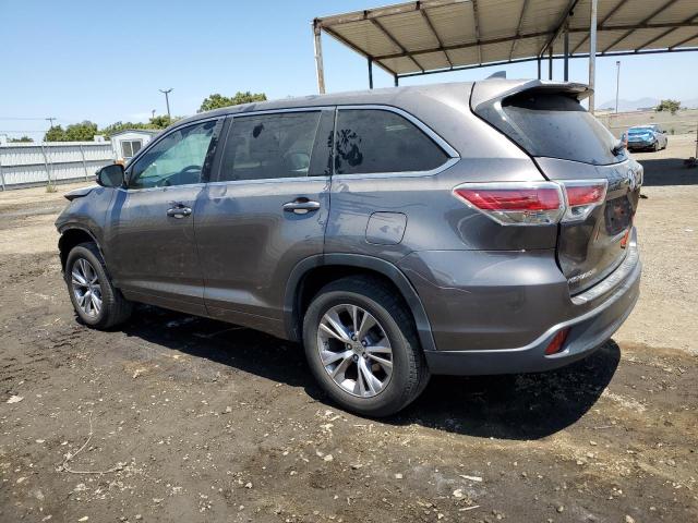 VIN 5TDZKRFH4ES033218 2014 Toyota Highlander, LE no.2