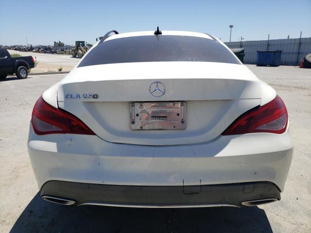 WDDSJ4EB7HN434332 Mercedes-Benz CLA 250