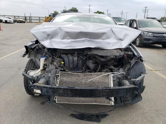 5NPD74LF6HH138581 Hyundai ELANTRA SE
