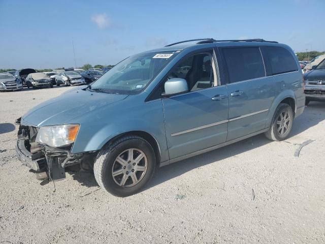 2010 Chrysler Town & Country Touring