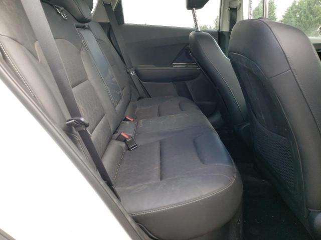 KNDCC3LC8H5091951 KIA NIRO EX