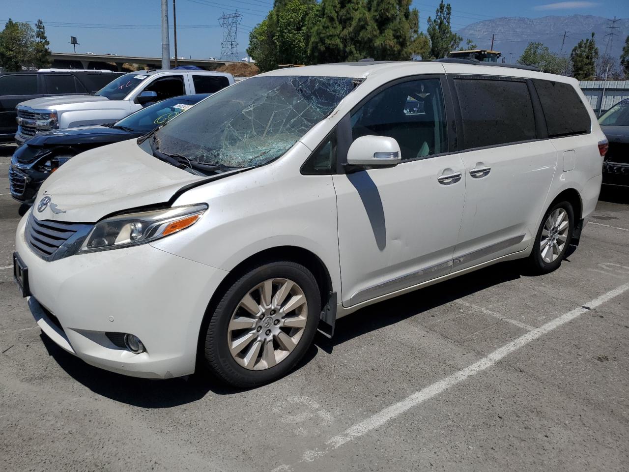 2014 Toyota Sienna Limited 7 Passenger