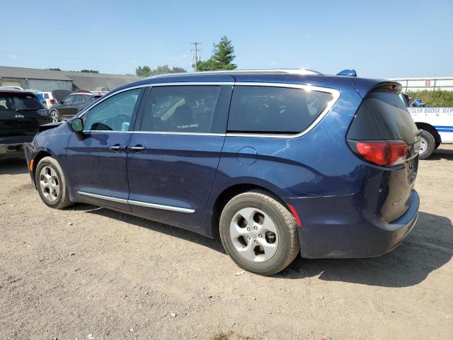 2C4RC1EG5HR722561 2017 CHRYSLER PACIFICA, photo no. 2