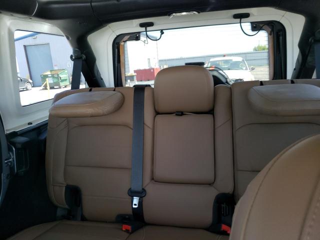 1C4HJXEN3LW303529 Jeep Wrangler Unlimited Sahara