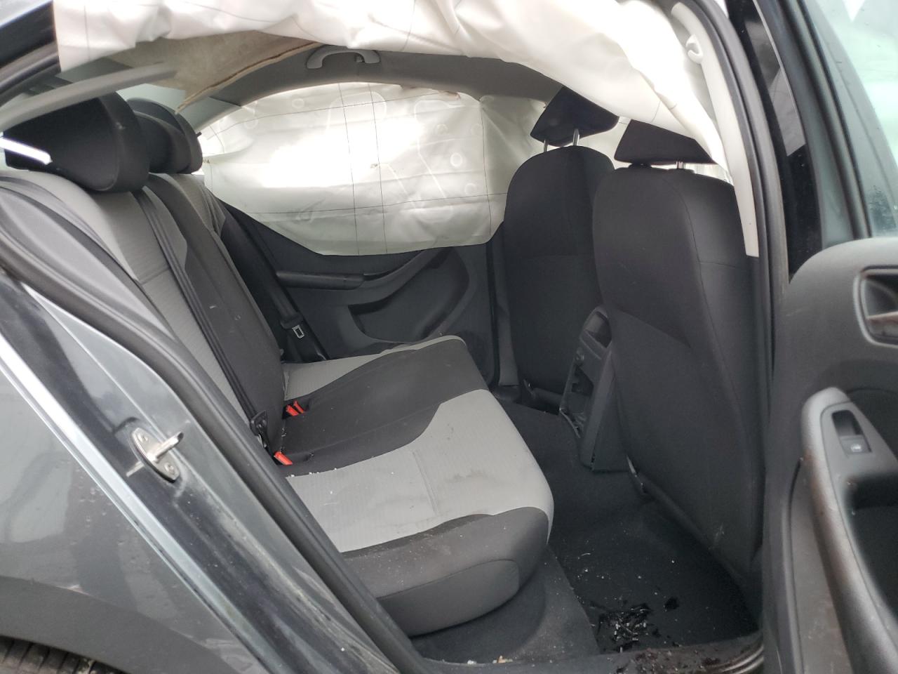 3VW2B7AJ2HM238182 2017 Volkswagen Jetta S